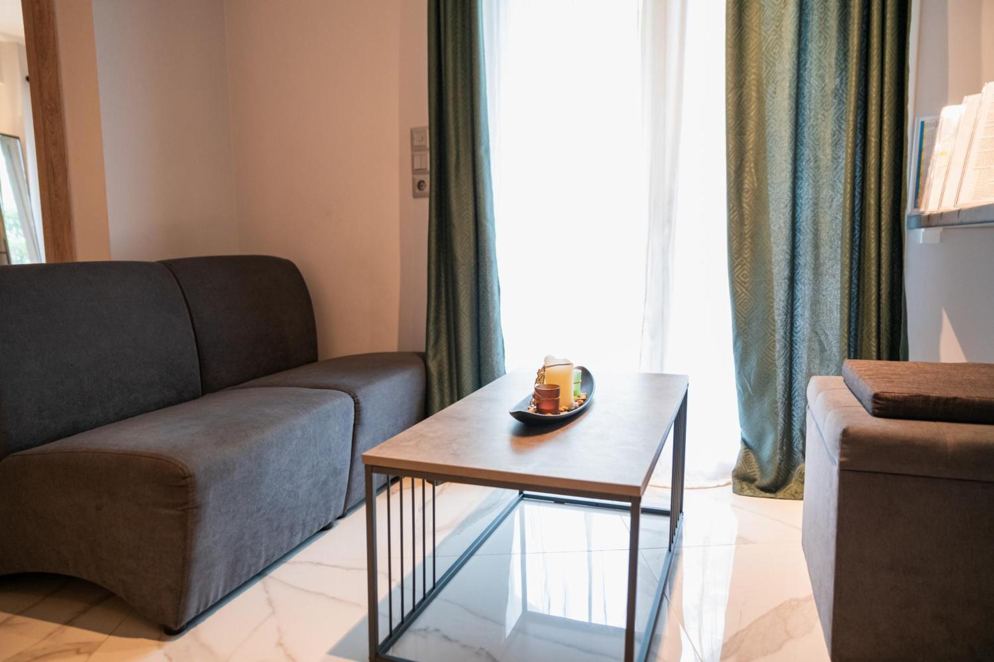 Apartment Lux Modern ανακαινισμένο 150m από την πλαζ 'έδεμ'