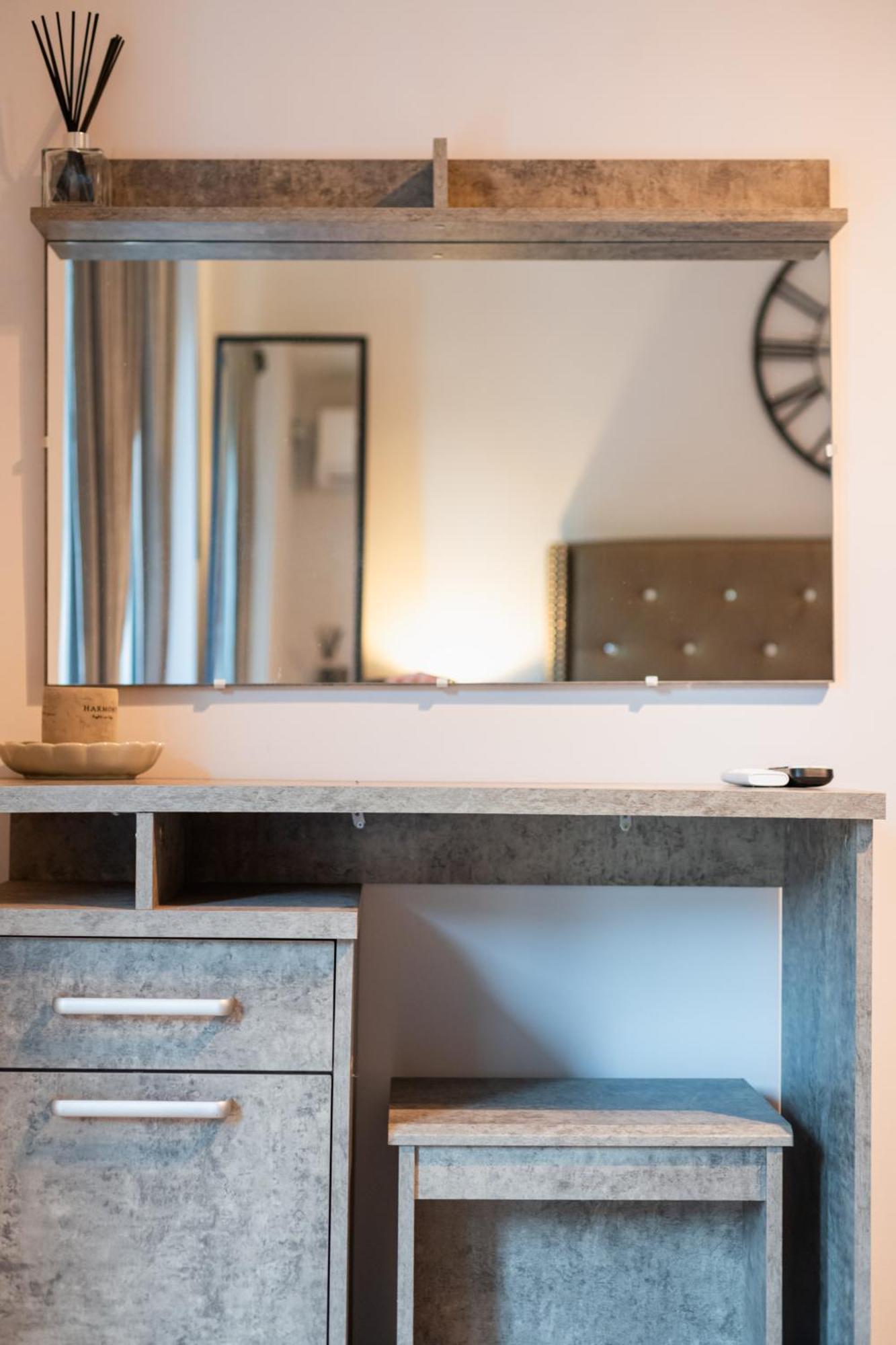 Apartment Lux Modern ανακαινισμένο 150m από την πλαζ 'έδεμ' Athen
