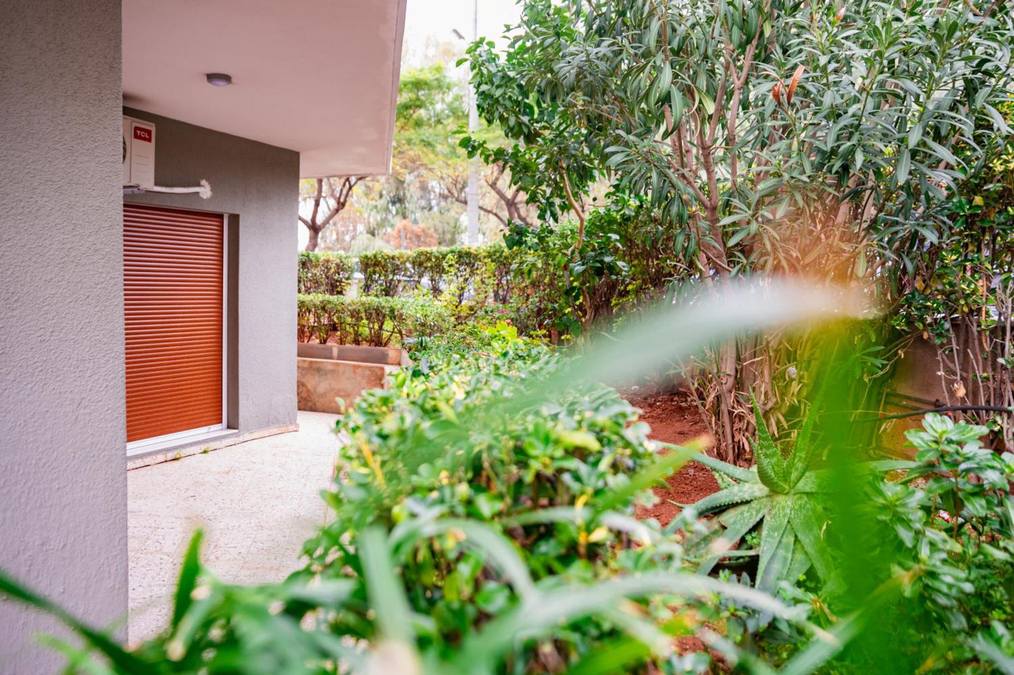 Daire Lux Modern ανακαινισμένο 150m από την πλαζ 'έδεμ' Atina