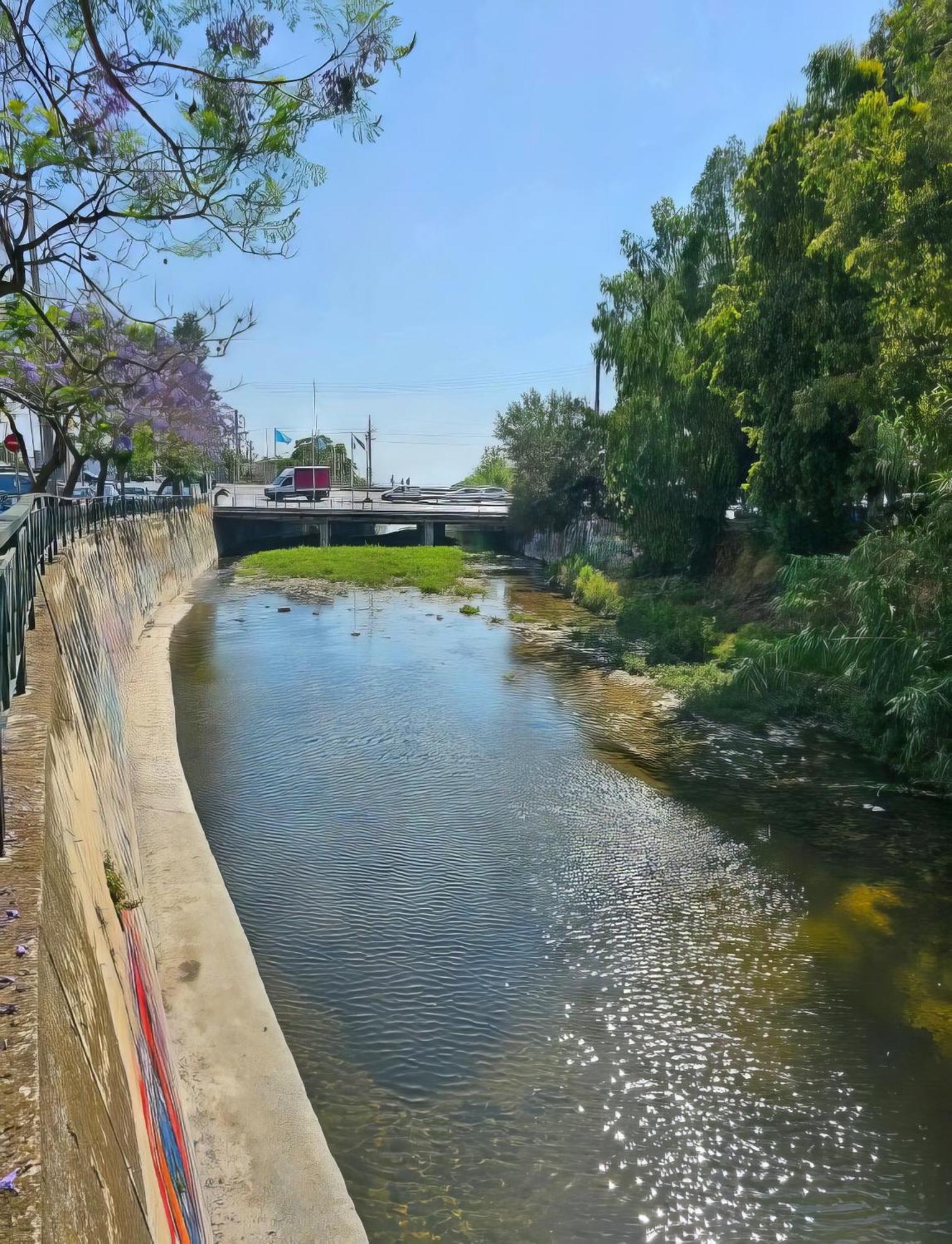 Daire Lux Modern ανακαινισμένο 150m από την πλαζ 'έδεμ' *